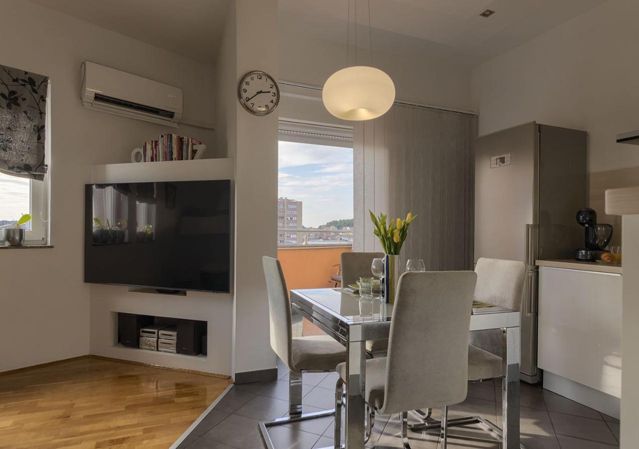 Apartment Leki - Newly Renovated, Modern City Spot Pola Esterno foto