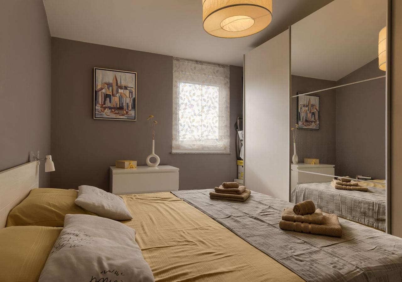 Apartment Leki - Newly Renovated, Modern City Spot Pola Esterno foto