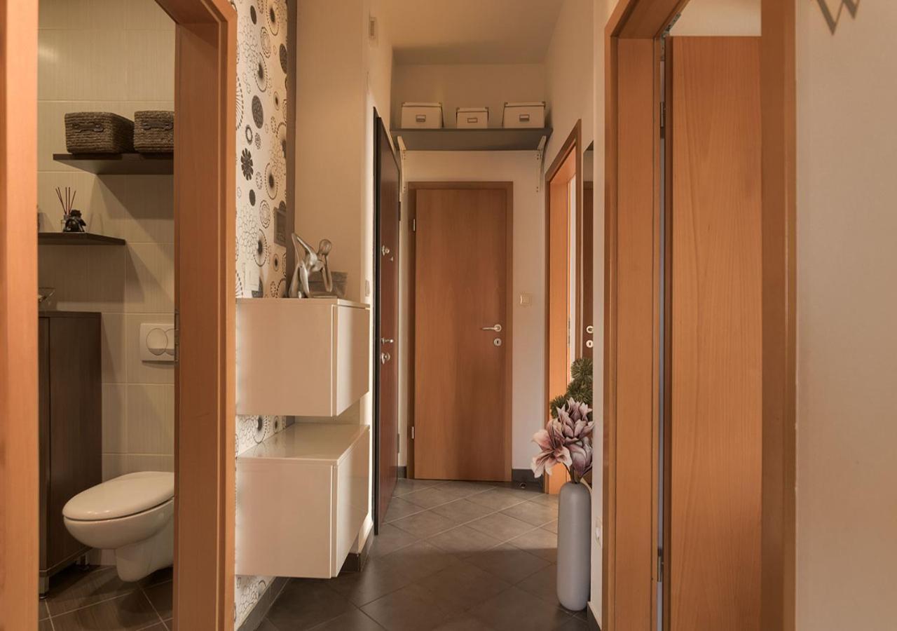Apartment Leki - Newly Renovated, Modern City Spot Pola Esterno foto